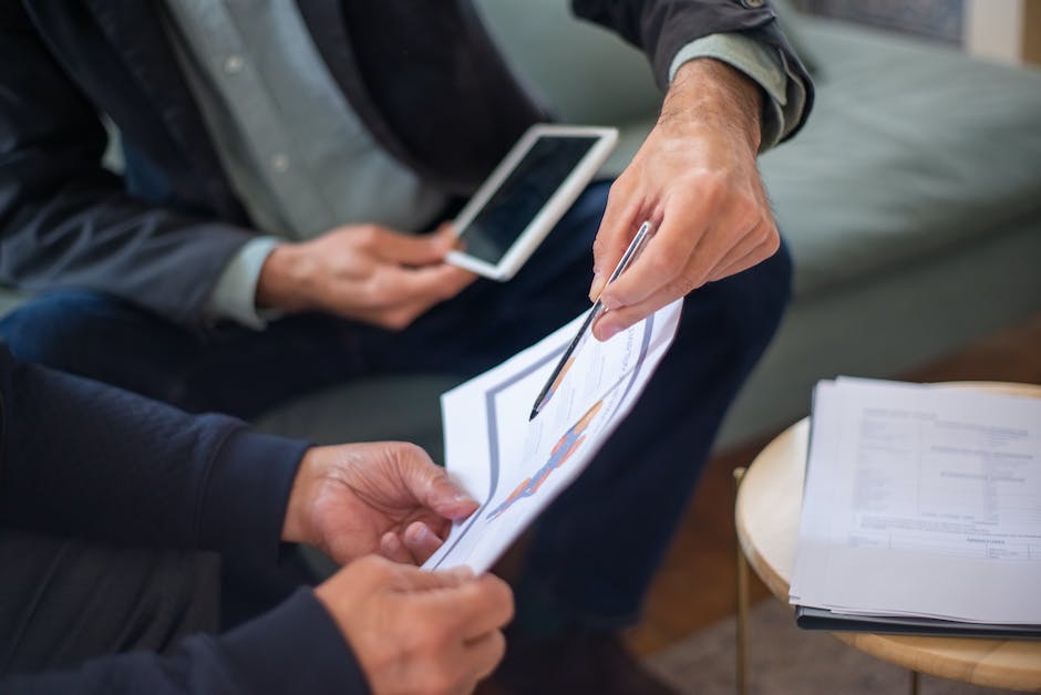 Krankenversicherung bei Arbeitslosigkeit: Wer übernimmt die Kosten?