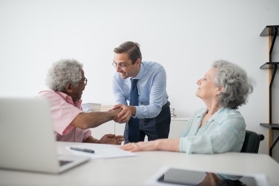 Krankenversicherung während Arbeitslosigkeit bezahlen?